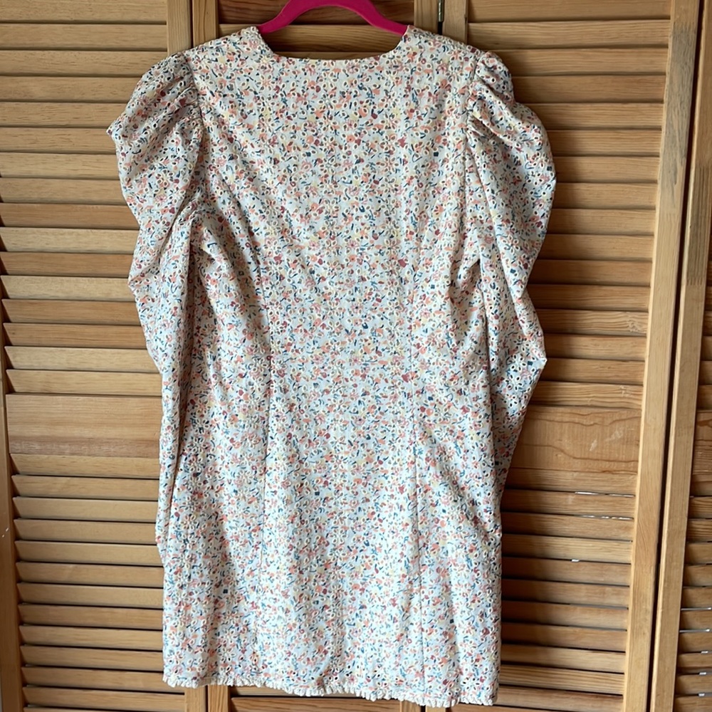 FREE THE ROSES 2.7 AUGUST APPAREL Dress - Picture 13 of 17